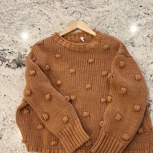 Wishlist Tan Popcorn Knit Sweater -M/L